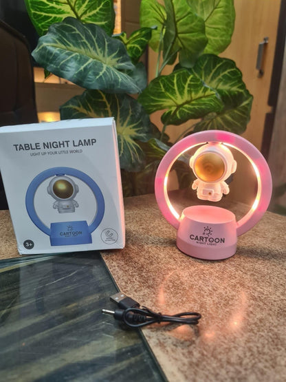 OS Table Lamp Astronaut Night Lamp With Floating Effect PRODUCT CODE (OS0004610)