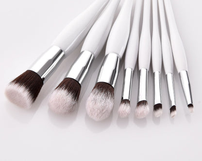 8 Makeup Brushes And Tools