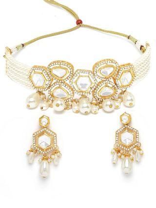 Karatcart Pearl Beaded Polki Kundan Choker Necklace Set for Women PRODUCT CODE (OS0006769)