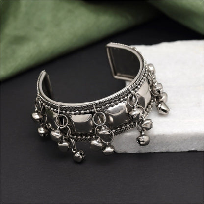 Generic Women's Silver Color Oxidised Adjustable Bracelet