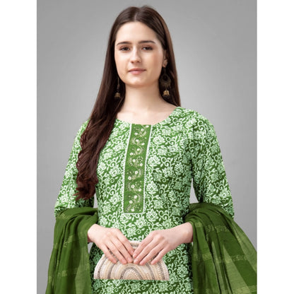 Generic Women's Casual 3-4 th Sleeve Embroidery Rayon Kurti Pant Dupatta Set (Green)