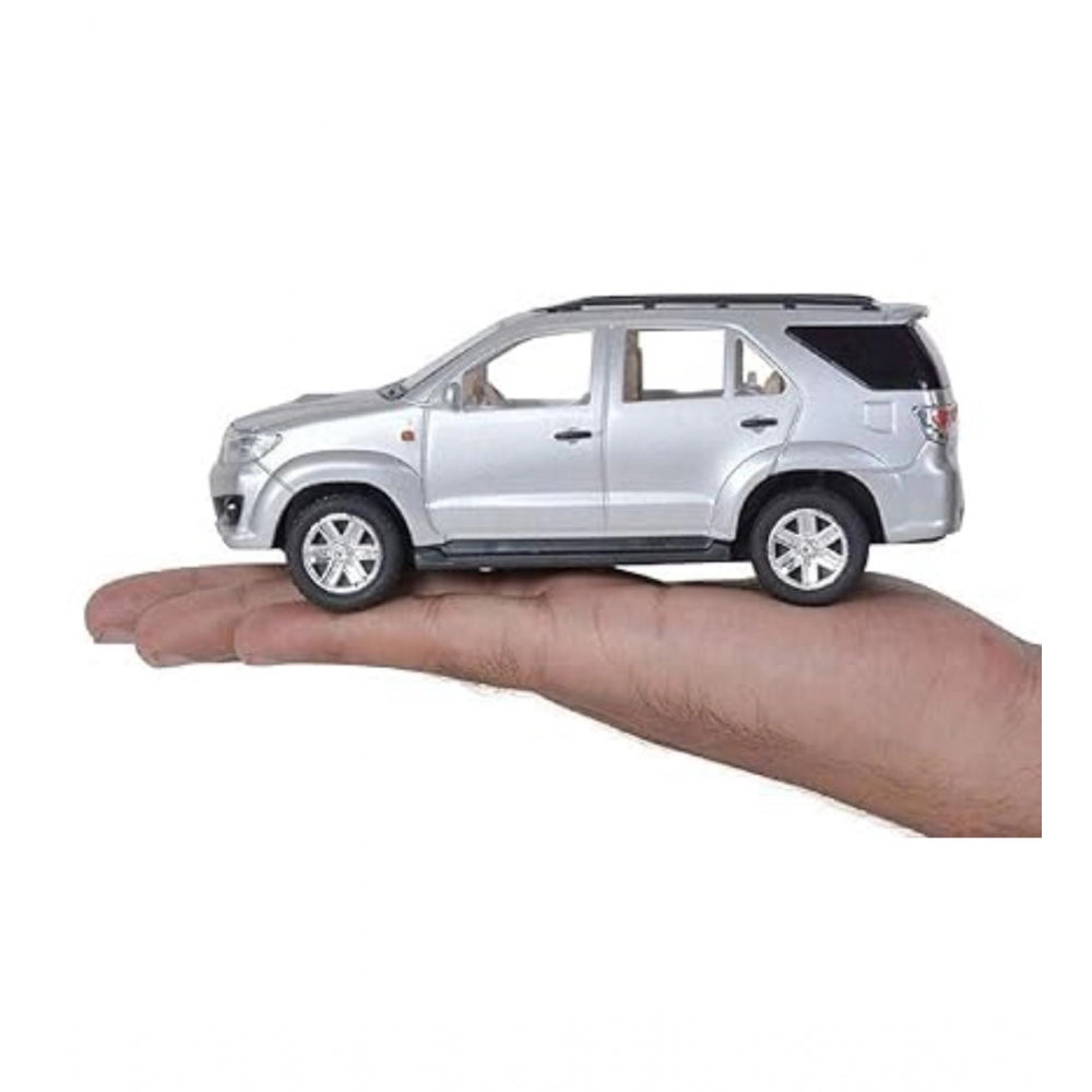 Generic Plastic Fortuner Off Road Suv Miniature Pull Back (Assorted)