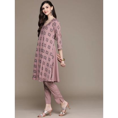 Generic Women's Casual 3-4Th Sleeve Ikkat Crepe Kurti And Pant Set (Brown)