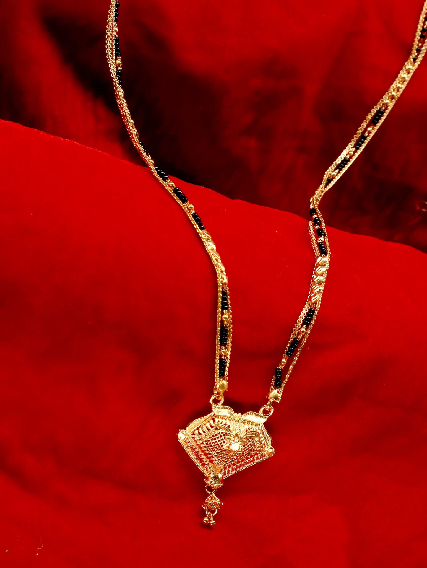 Beautiful Gold Plated Mangalsutra PRODUCT CODE (OS0006863)