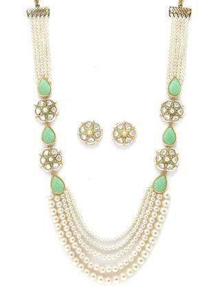 Karatcart Pearl Beaded Light Green Carved Stone Kundan Rani Haar Necklace Set for Women PRODUCT CODE (OS0006771)