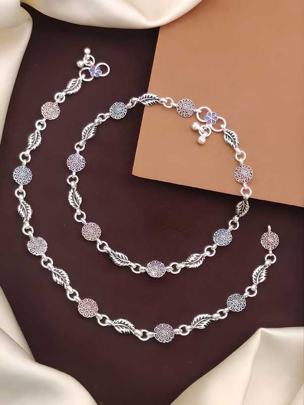 Women's Silver Plated Anklets PRODUCT CODE (OS0006895)