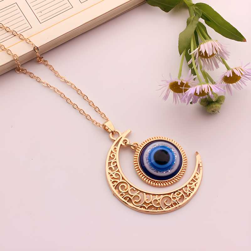 Gold Evil Eye Crescent Moon Pendant Necklace PRODUCT CODE (OS0006902)