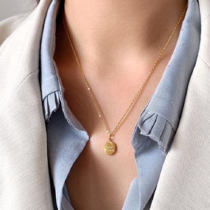 Small Round Coin Clavicle Chain Fashion Design Blessing Pendant